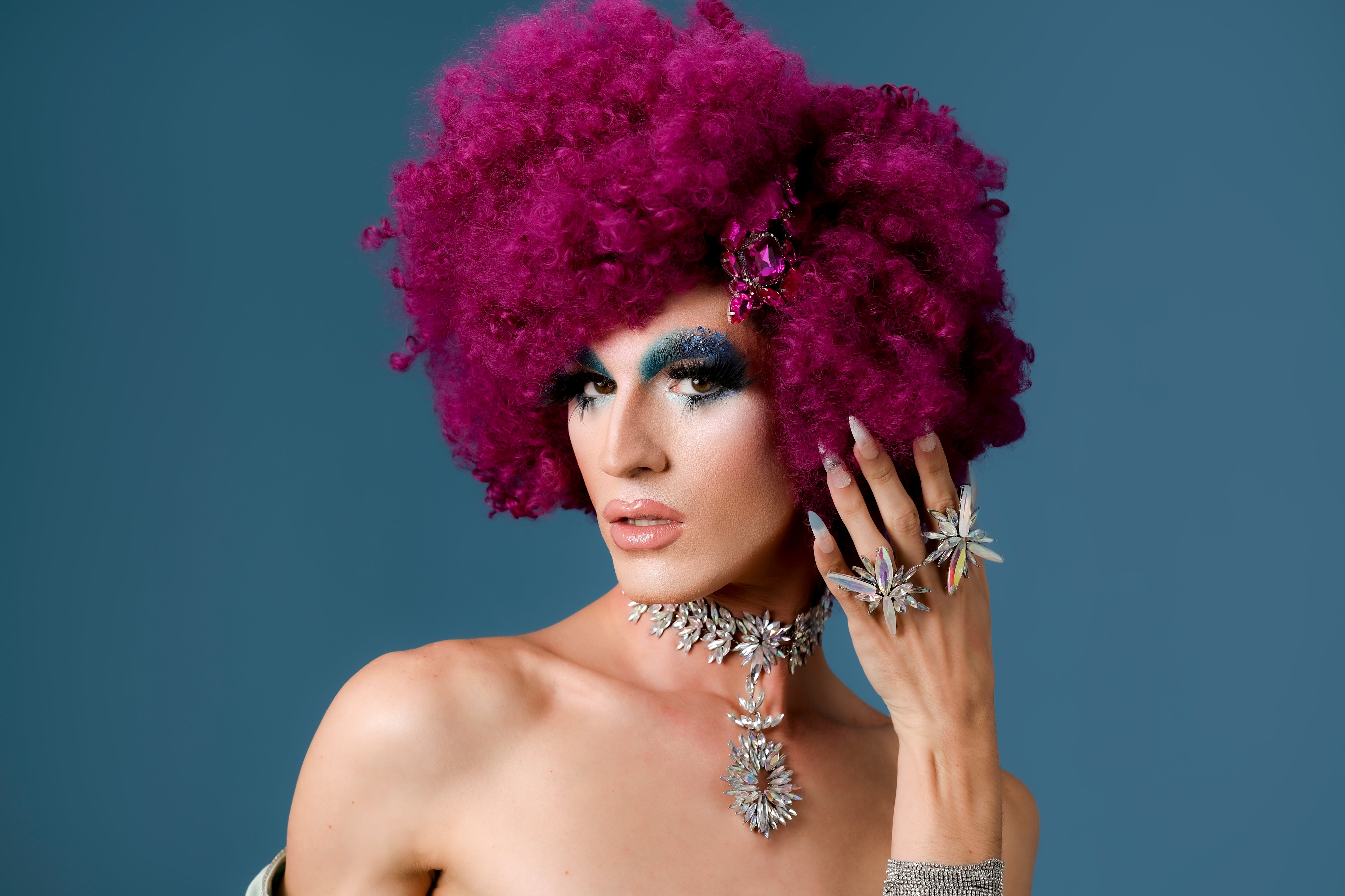 How to Become a Professional Drag Queen – The Drag Queen Store