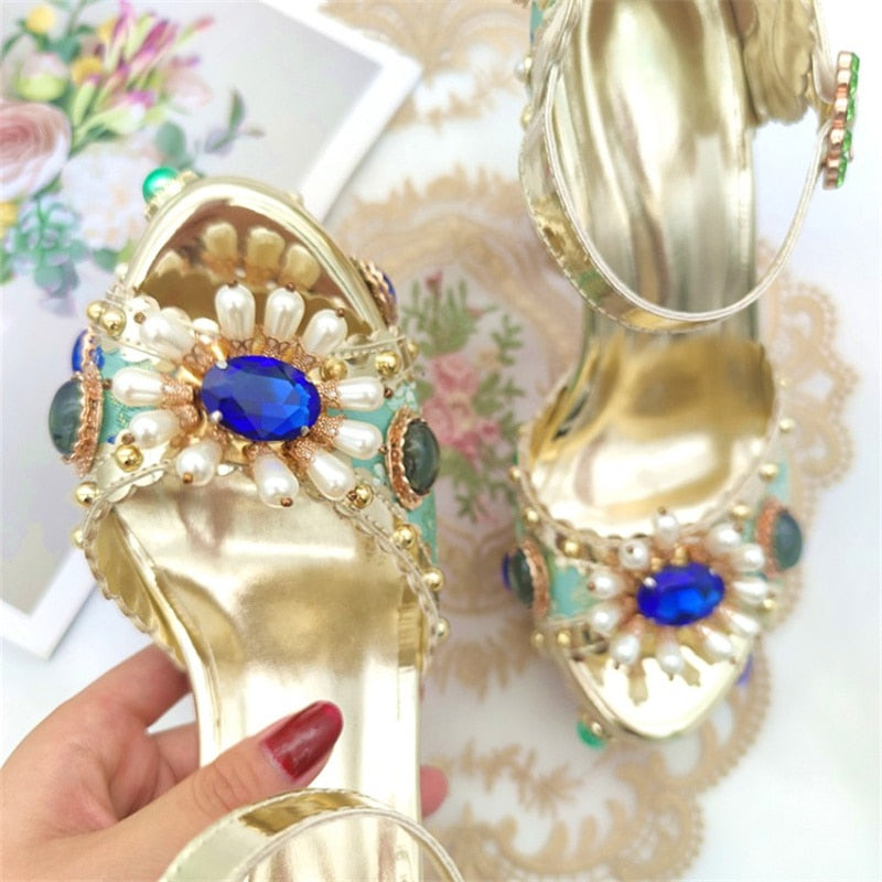 Bling-a-Licious: The Queen's Choice Sandals