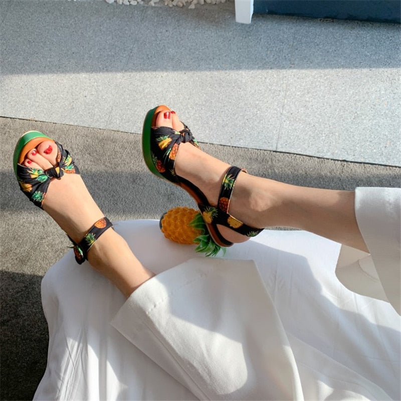 Queen Diva Pineapple Sandals