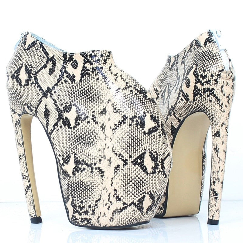 Gigi Lamour Curved Heels