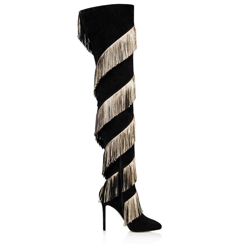 Tassel-Knee Tease: Pointed Fringe Boots for Drag Queens on the Rise!