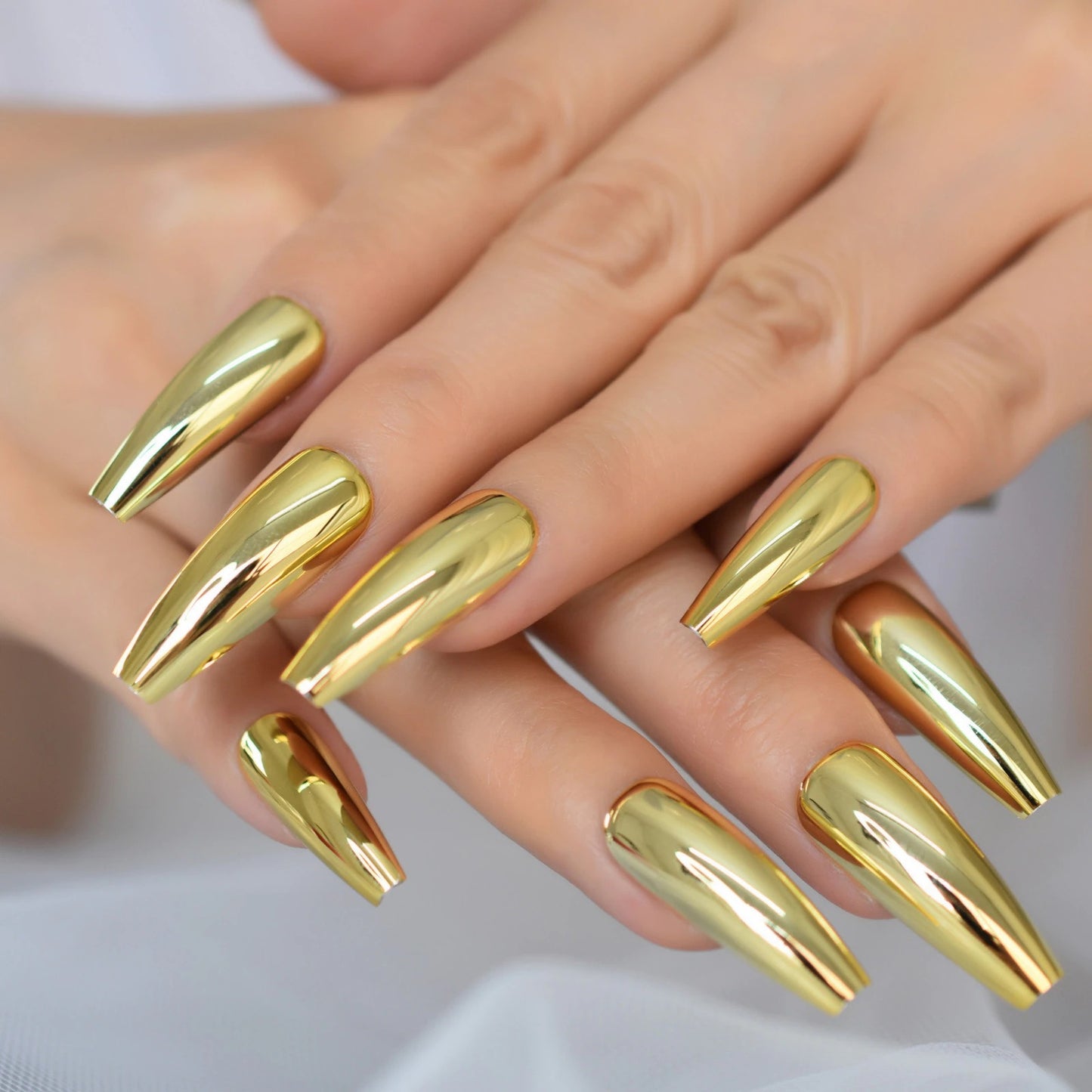 Penny Ramma Metallic Press On Nails