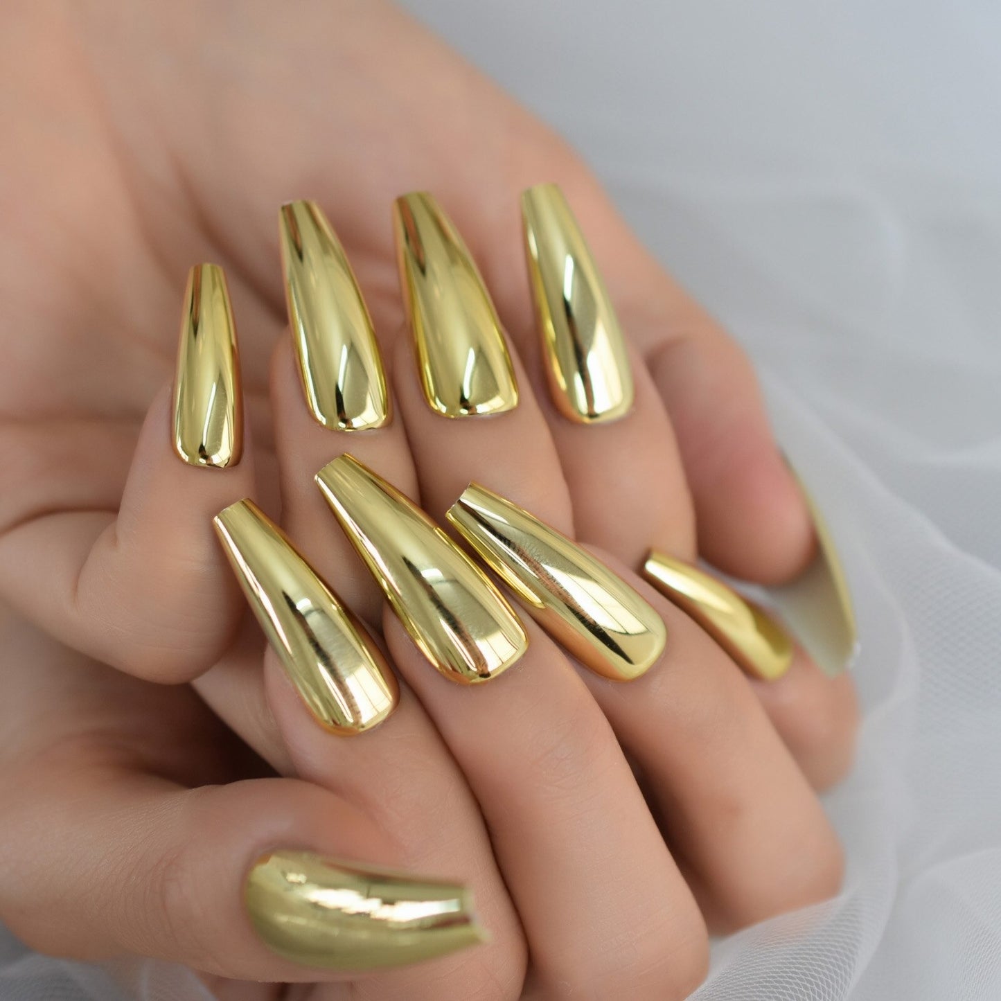 Penny Ramma Metallic Press On Nails