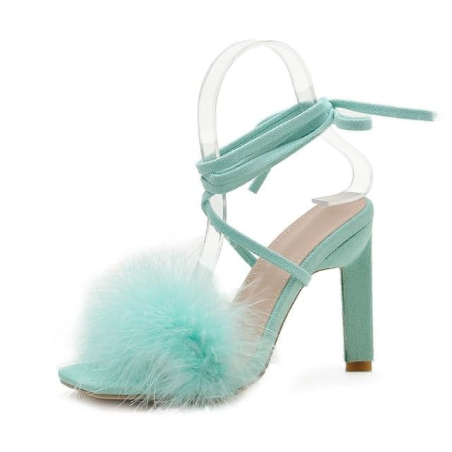 Noë Stalgia Furry Cross-Tied Pumps