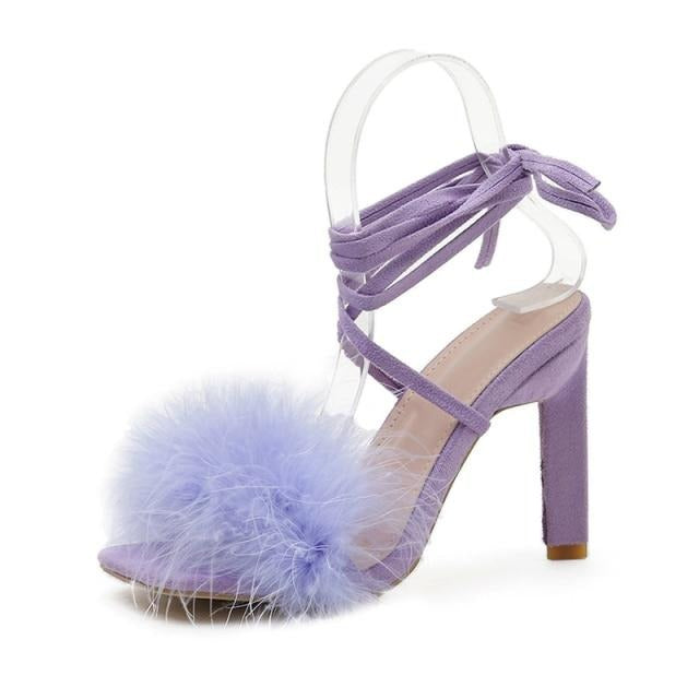 Noë Stalgia Furry Cross-Tied Pumps