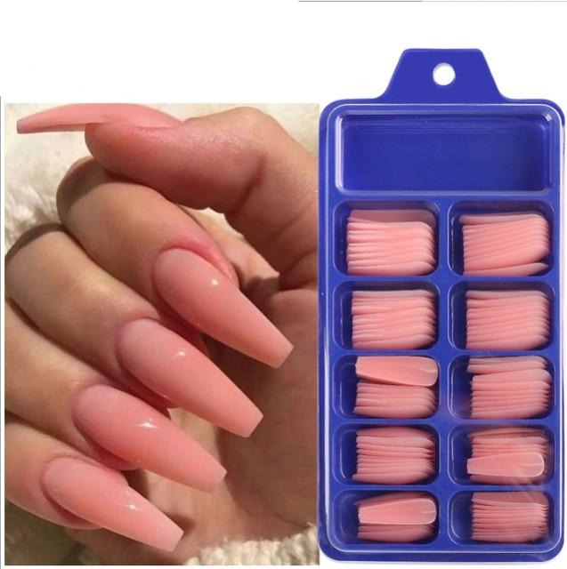 Adelle Lectible Fake Nails