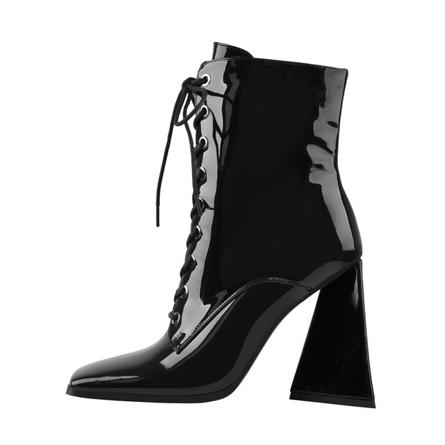 Queen Tina Square Toe Boots