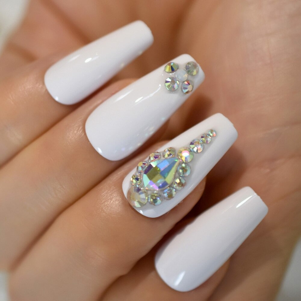 Liv Lee White Lux Press On Nails